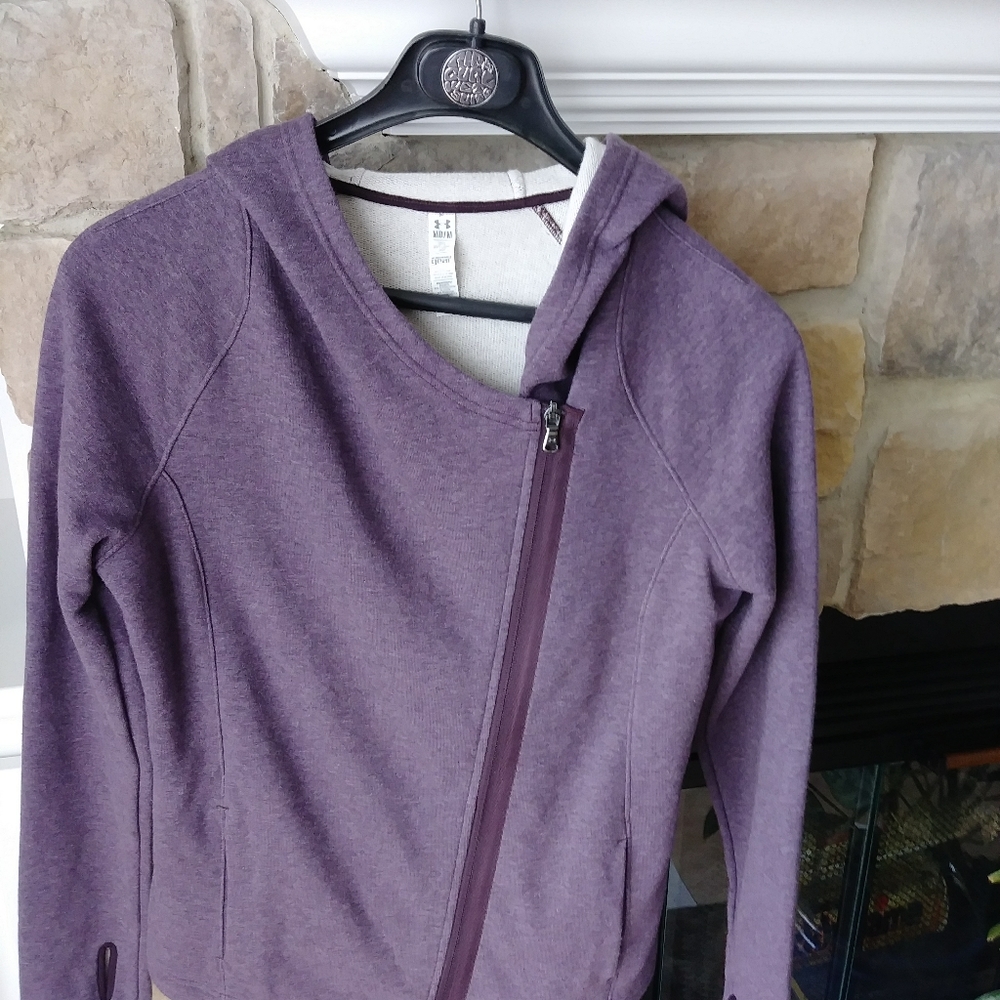 Activewear jacket/cover photo not available - Picture 3 of 3
